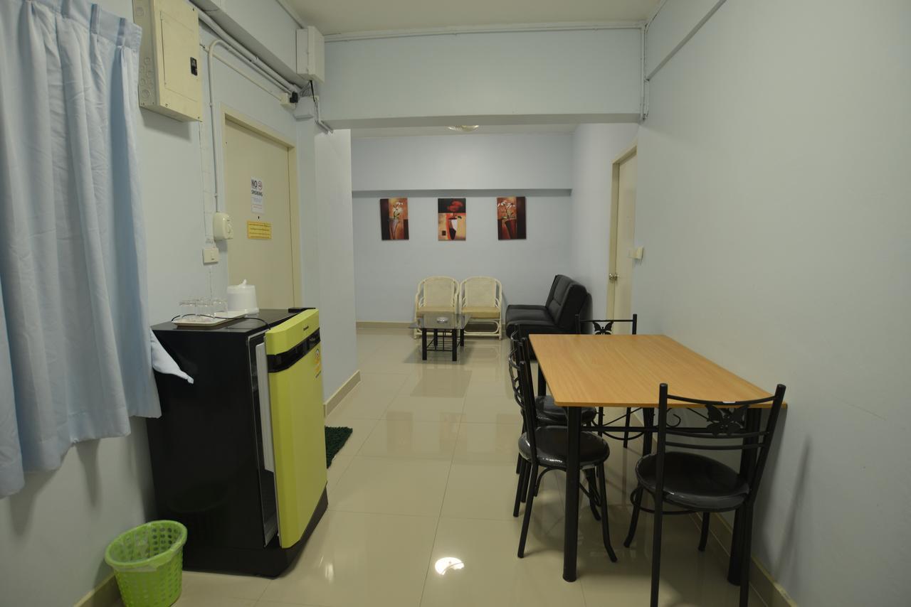 Cozy Loft Hostel Pattaya Εξωτερικό φωτογραφία